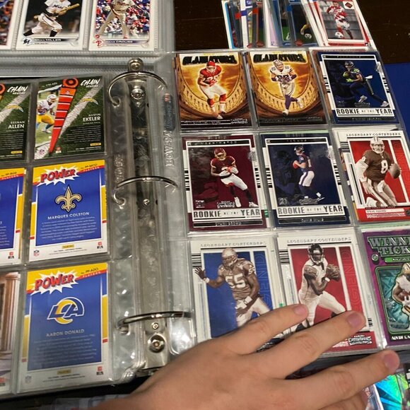 HUGE ROOKIE TRADING CARD LOT - Hundreds of Modern Rookie Cards - Many Sports - Picture 14 of 16